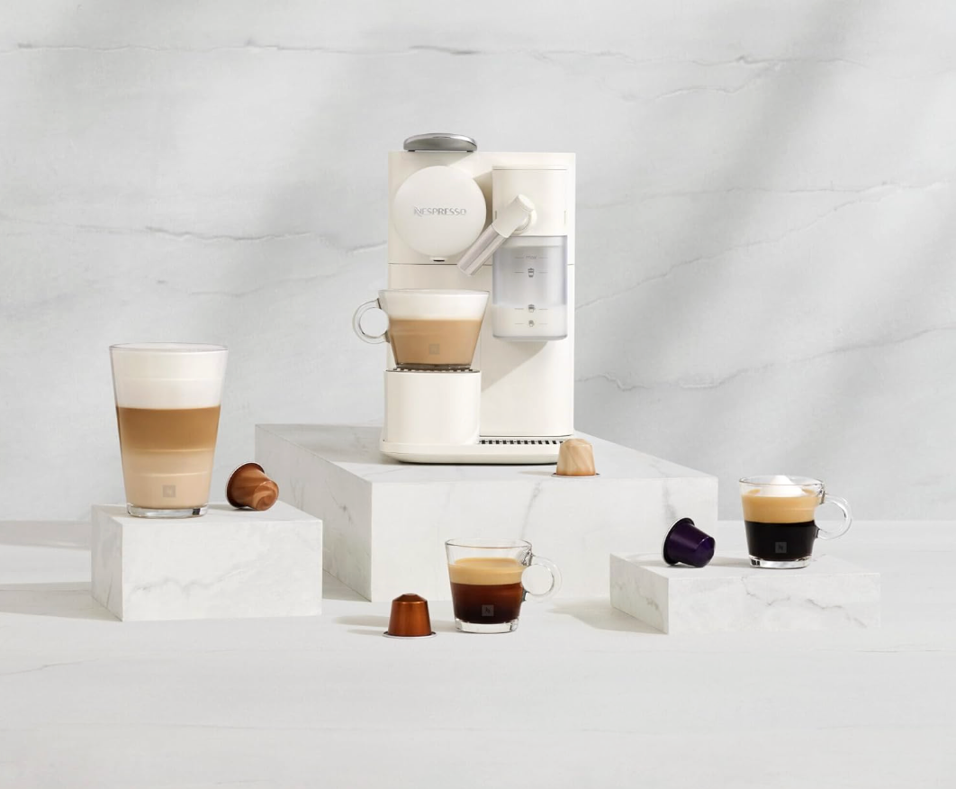 Macchina da Caffè Automatica - De'Longhi Nespresso Lattissima One ☕️🎁  +100 capsule GRATIS